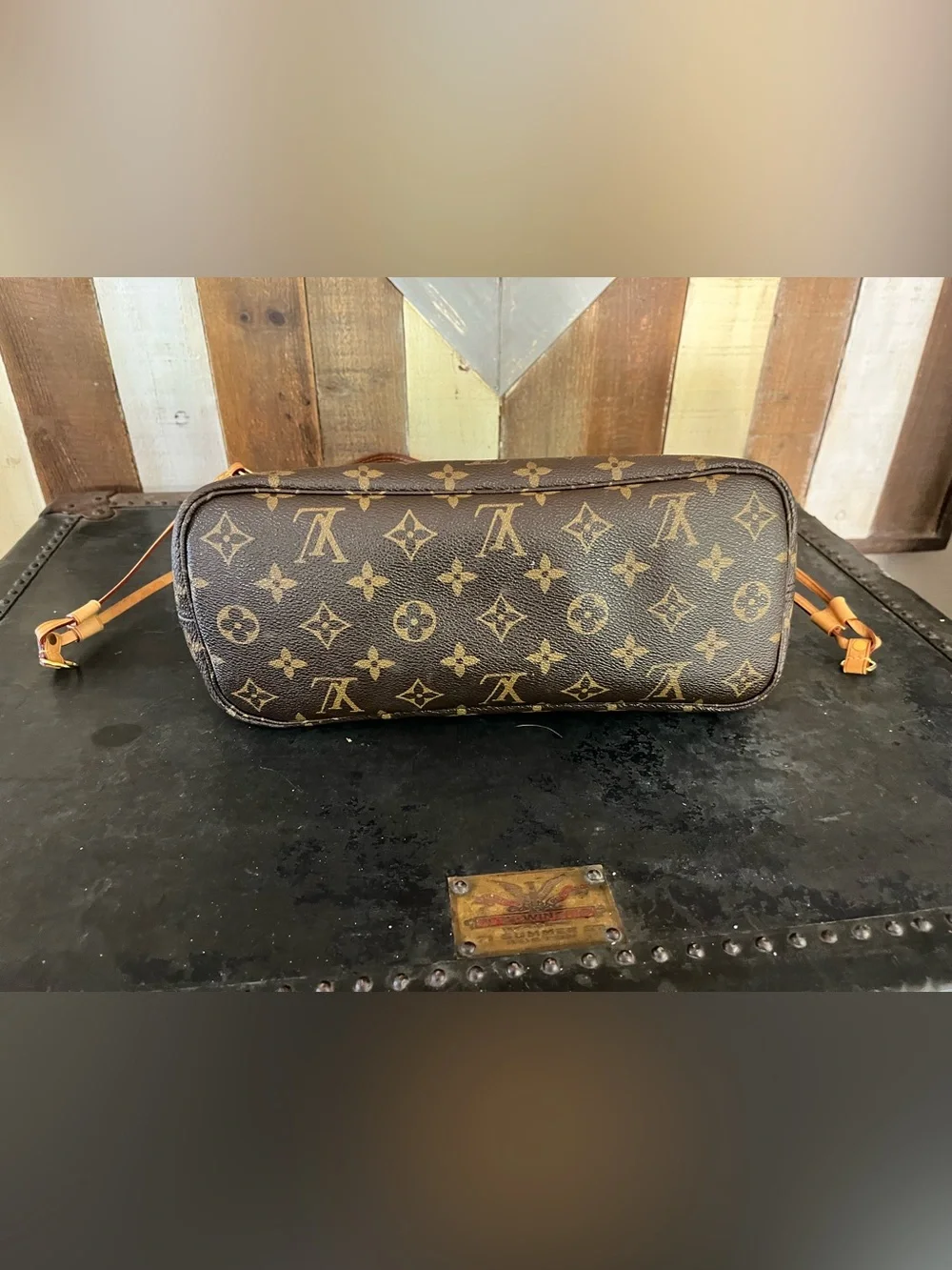Authentic Louis Vuitton monogram canvas Neverfull PM